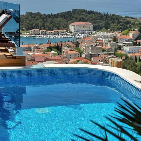 Villa Lux Afrodita Makarska