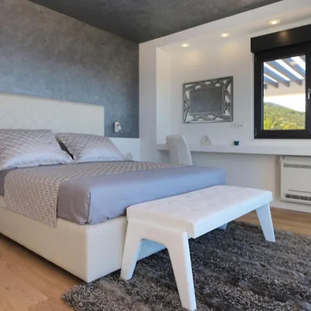 Villa Lux Afrodita Makarska