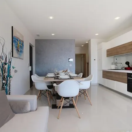 Lux Afrodita Villa