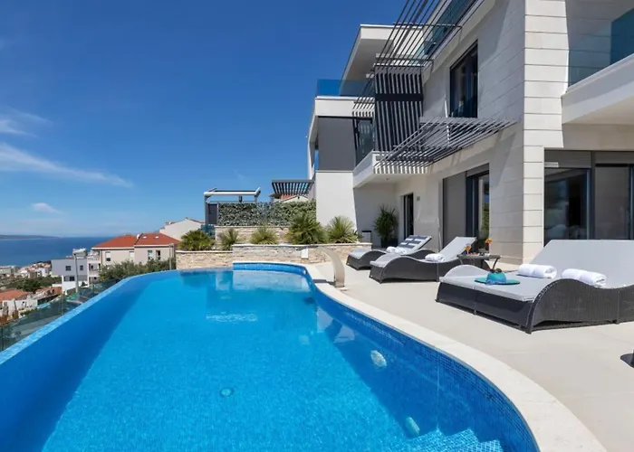 Lux Afrodita * Makarska