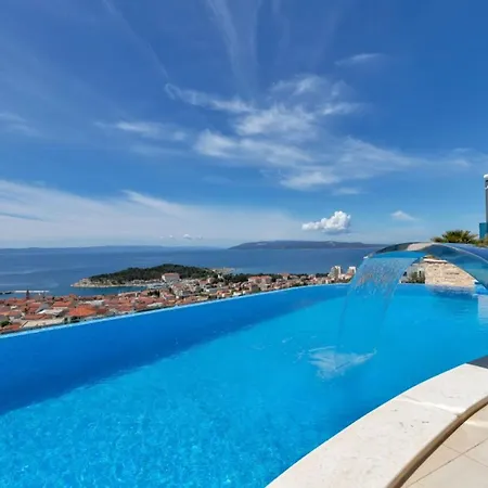 Lux Afrodita Villa